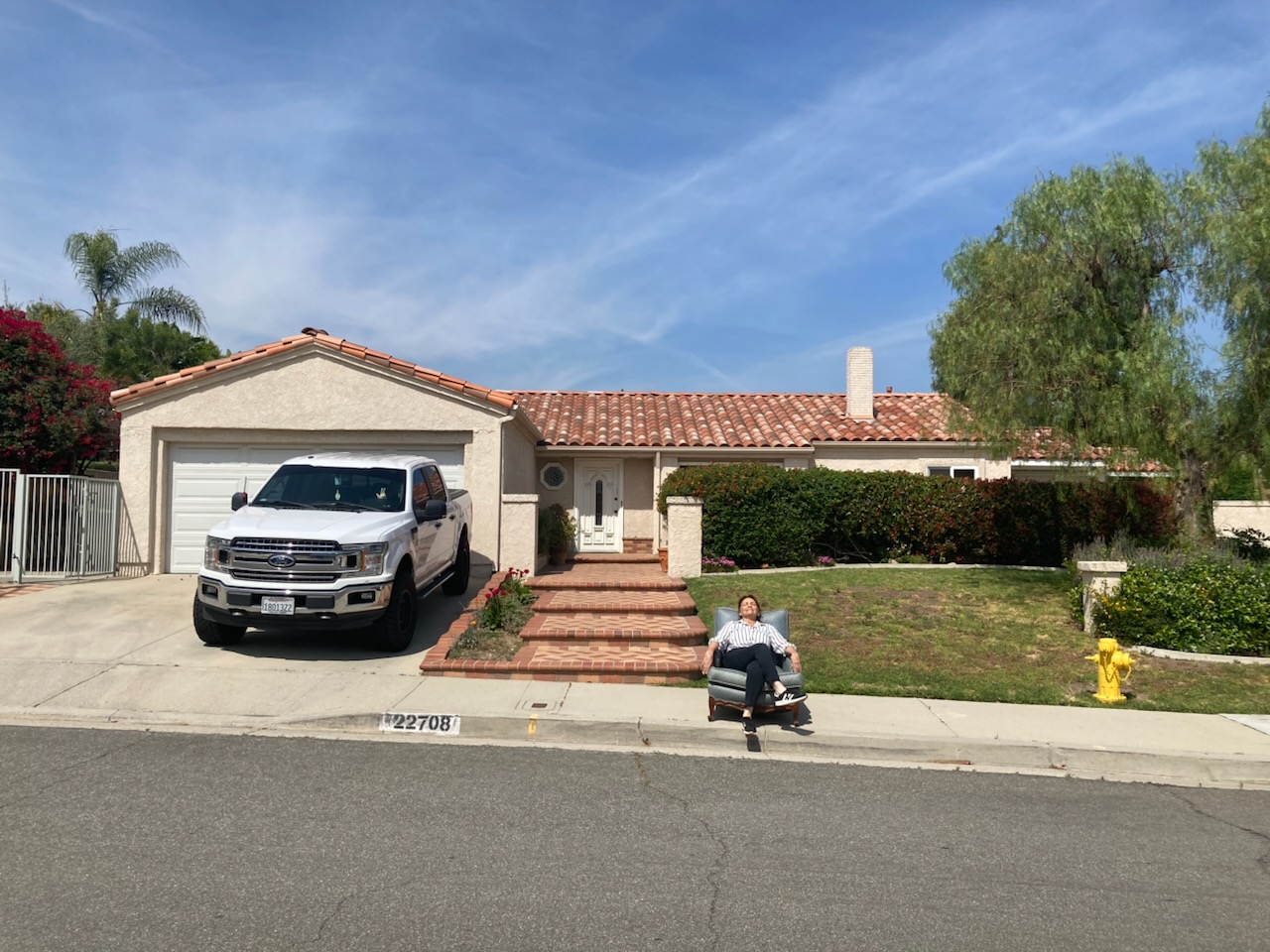 The house at 22708 Beaverhead Drive on a sunny Diamond Bar day